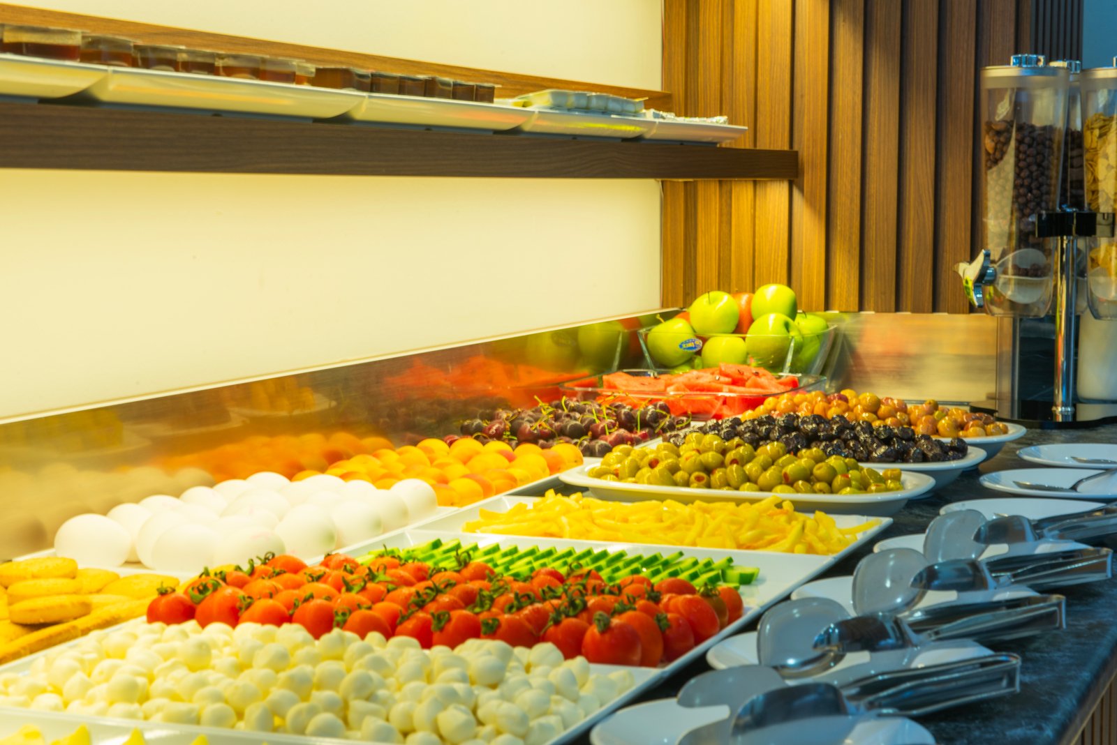 Hotel Öncü açık büfe kahvaltı